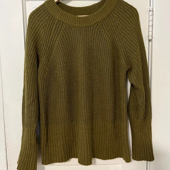 Universal Thread Chunky Knit Sweater - Picture 2 of 6